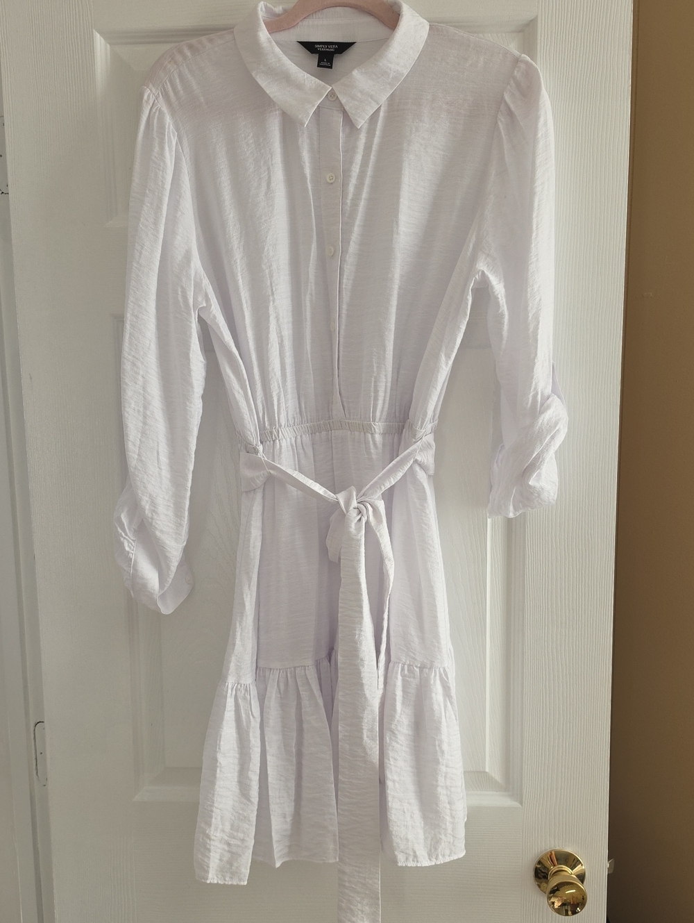 NWOT Simply Vera Vera Wang White Collared Button Shirt Dress